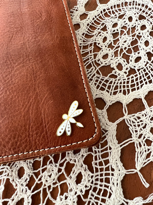 „Dragonfly“ Magnetic Enamel Pin