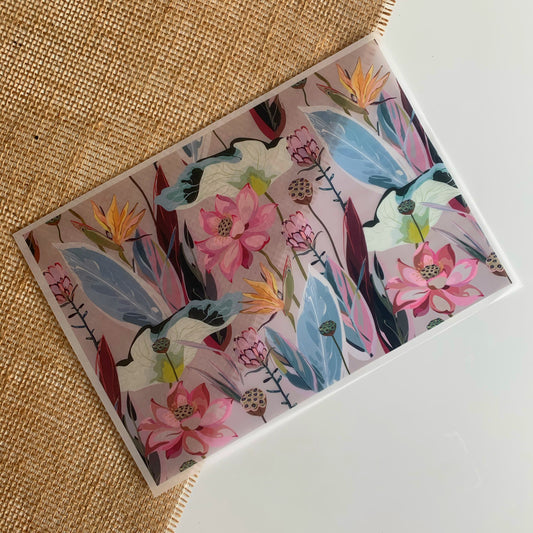 CV024 Blooming Lotus Farbiges Pergament-A4-Blatt